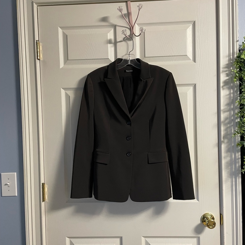 Tahari Elegant Dark Brown Women's Suit Jacket